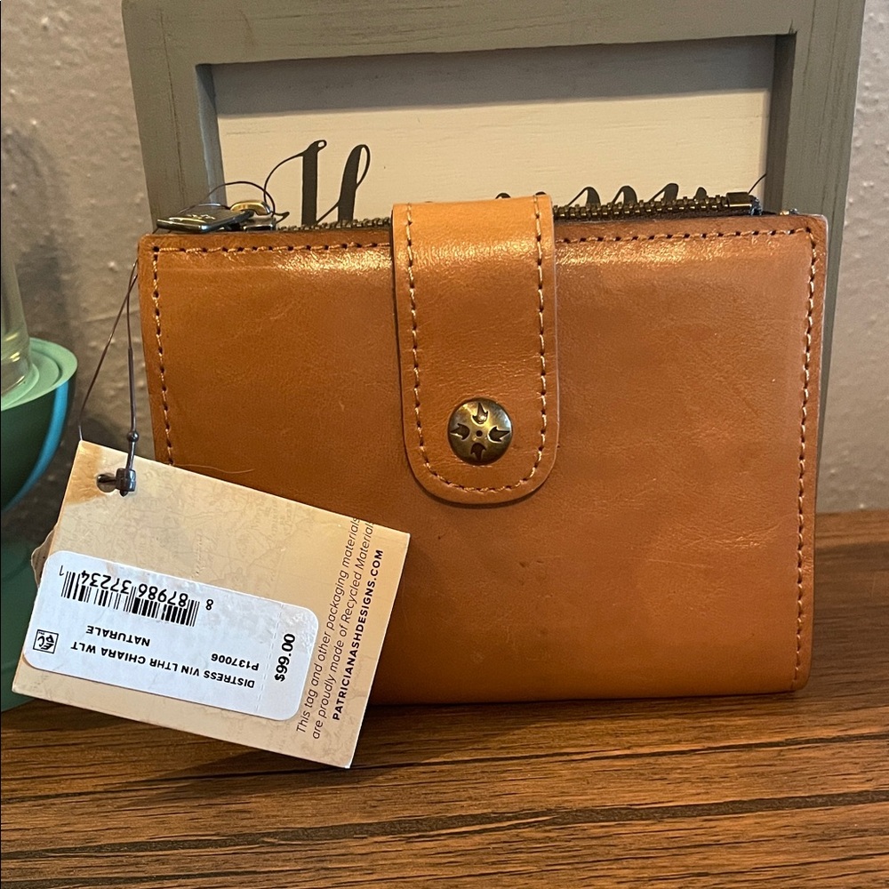 Patricia Nash Tan Leather Wallet